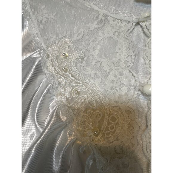 Vintage Cachet Modest Bridal Nightgown Satin & Lace Petite Medium Sears White - Picture 5 of 11